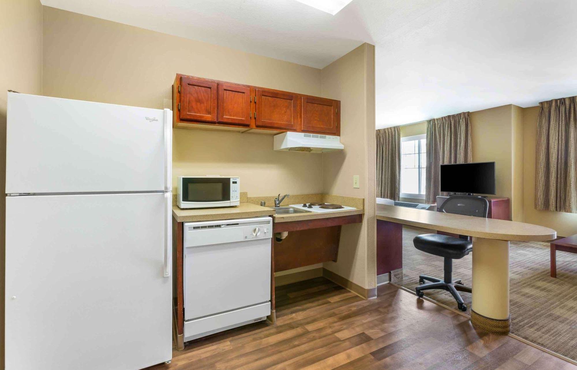 Extended Stay America Suites - Raleigh - Rtp - 4919 Miami Blvd Durham Exterior foto